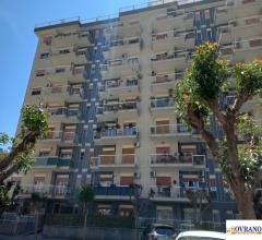 Case - Castellana: appartamento con terrazzo e posto auto