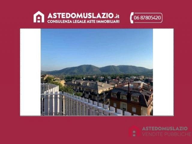 Attico via armando diaz n° 414 fiuggi (fr)