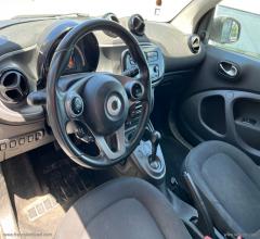 Auto - Smart fortwo 70 1.0 twinamic urban