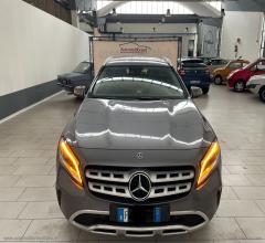 Auto - Mercedes-benz gla 200 d automatic executive