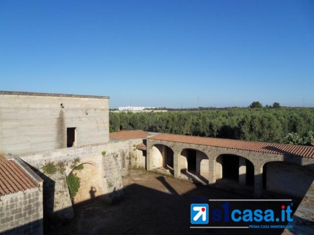 Case - Masseria in località manimuzzi