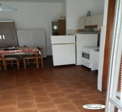 Case - Monolocale con terrazzo vista mare 100 mt dalla spiaggia .