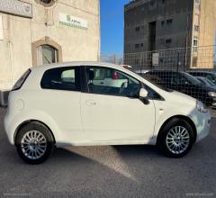 Auto - Fiat punto 1.3 mjt 75cv easy 5 posti e5+