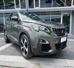 Auto - Peugeot 3008 bluehdi 130 s&s eat8 business