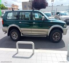 Auto - Mitsubishi pajero 2.5 tdi canvas-top gl