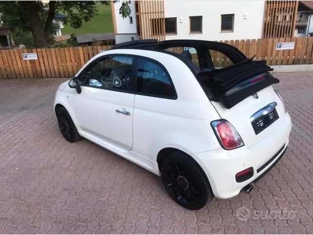 Auto - Fiat 500 c 1.2 's'