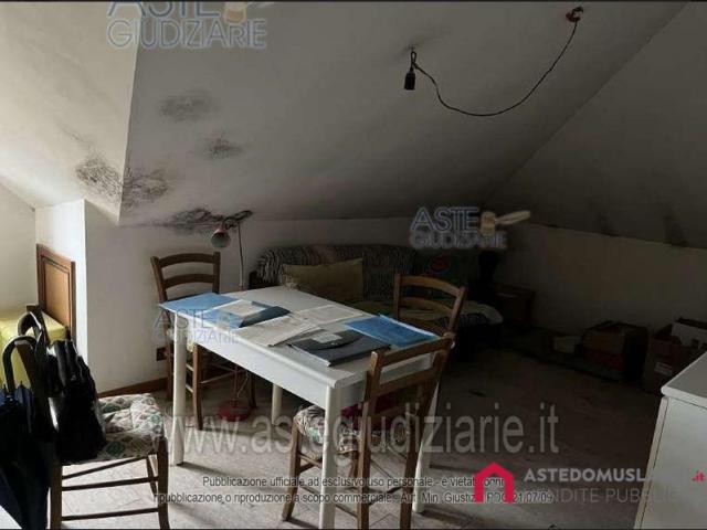 Case - Appartamento via gian battista miliani n° 5 roma
