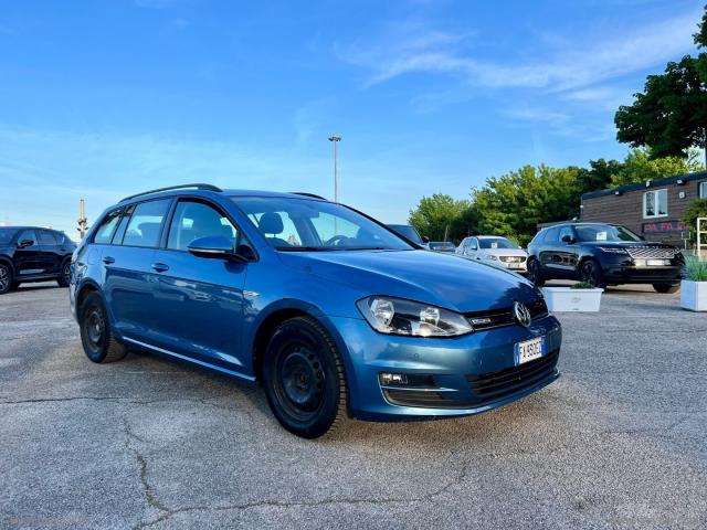 Auto - Volkswagen golf variant 1.4 tgi highline bm