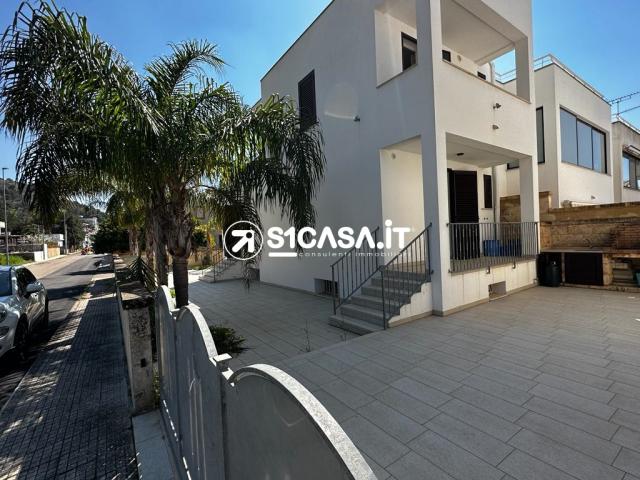 Case - Lido conchiglie villetta indipendente con vista mare