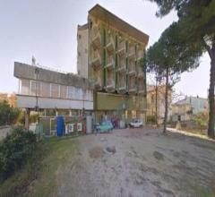 Case - Albergo in zona turistica