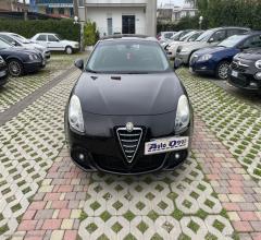 Auto - Alfa romeo giulietta 1.4 turbo 120 cv distinctive