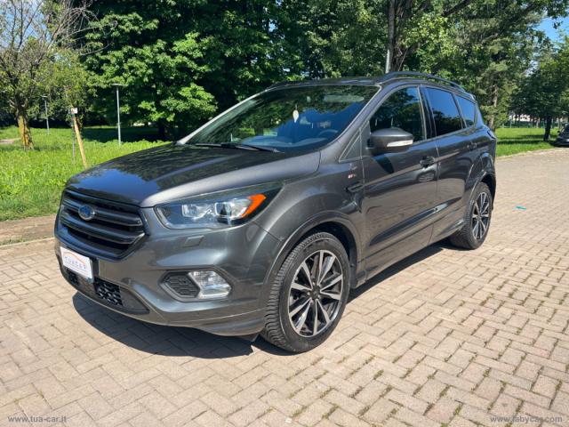 Auto - Ford kuga 2.0 tdci 150 cv s&s 2wd st-line