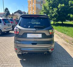 Auto - Ford kuga 2.0 tdci 150 cv s&s 2wd st-line