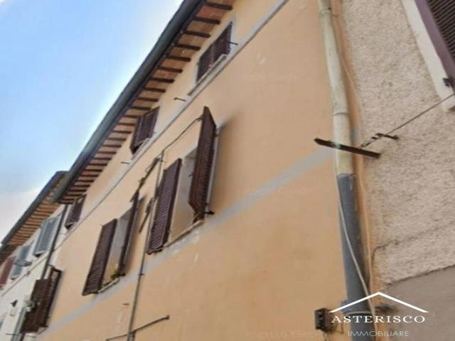 Case - Appartamento - via francesco benaducci, n. 73 - foligno (pg)