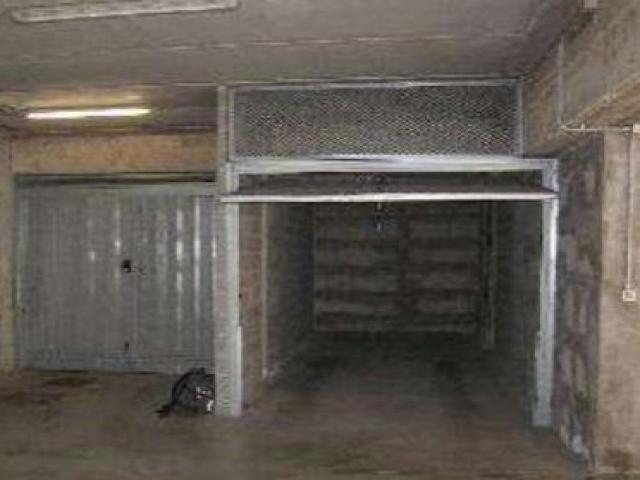 Case - Garage o autorimessa - via s. tarcisio 17