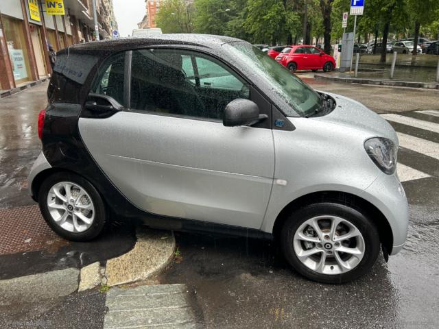 Auto - Smart fortwo eq youngster