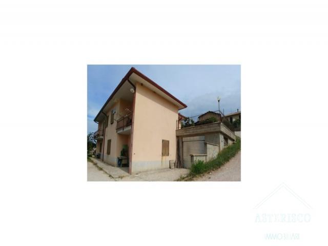 Case - Terratetto - frazione ospedaletto, via case sparse 9 - norcia (pg)