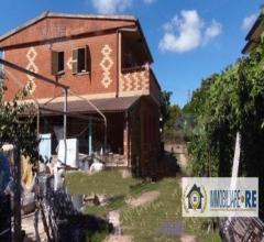 Appartamento - via lago trasimeno n. 31