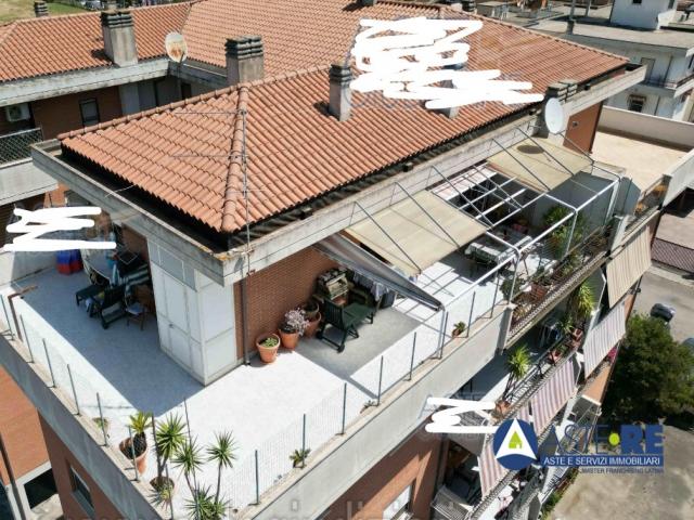Appartamento - via emilia, 7 Case - Appartamento - via emilia, 7