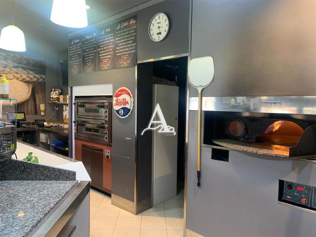 Case - Tecnoazienda - pizzeria d'asporto tonda/taglio