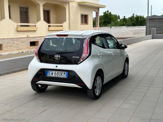 Auto - Toyota aygo 1.0 vvt-i 69 cv 5p. x-cool