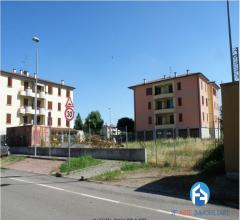 Case - Terreno edificabile residenziale urbanizzato in rolo (re)