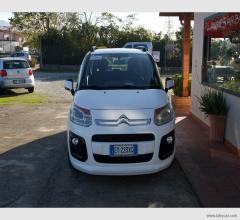 Auto - Citroen c3 picasso 1.6 hdi 90 exclusive