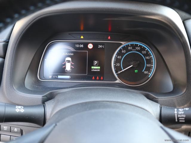 Auto - Nissan leaf 3.zero e+ limited edition