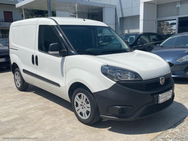 Auto - Fiat doblÃ² 1.6 mjt 105cv pc-tn cargo lounge