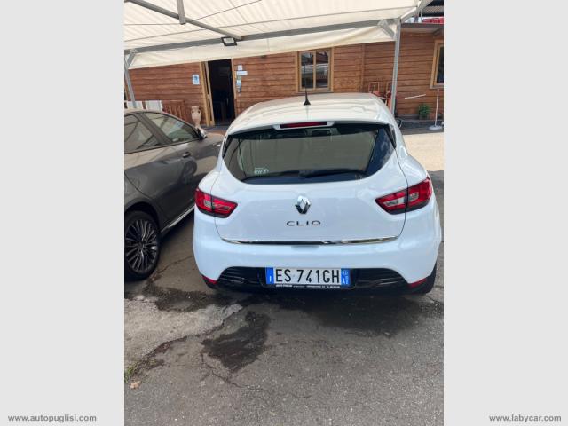 Auto - Renault clio 1.2 75 cv 5p. wave