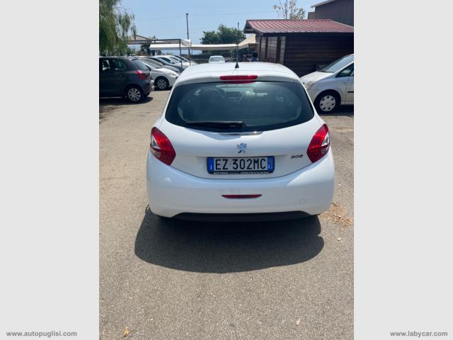 Auto - Peugeot 208 puretech 82 5p. active