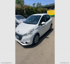 Auto - Peugeot 208 puretech 82 5p. active