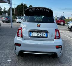 Auto - Abarth 695 1.4 turbo t-jet 180 cv esseesse