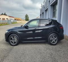 Auto - Alfa romeo stelvio 2.2 t.diesel 160cv at8 rwd sp-t.