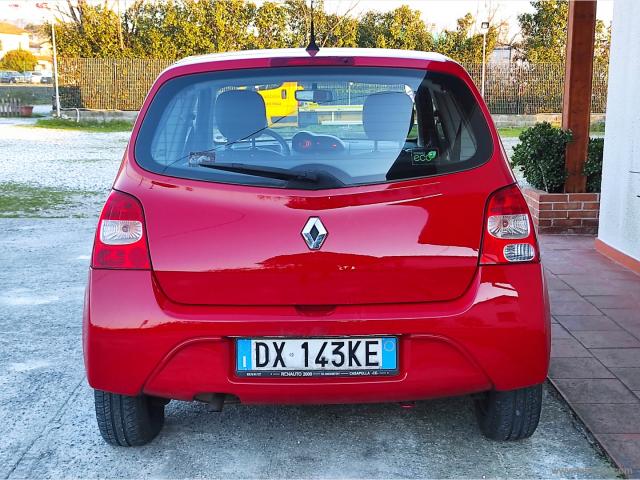 Auto - Renault twingo 1.2 8v dynamique