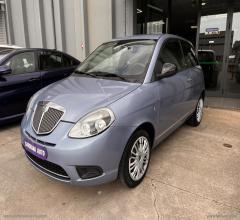 Auto - Lancia ypsilon 1.2 69 cv diva