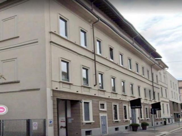 Case - Alberghi e pensioni - via cellini benvenuto 14