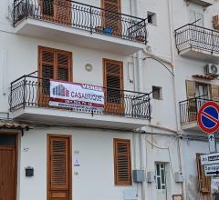 Appartamento primo piano - balcone con vista mare sant'elia