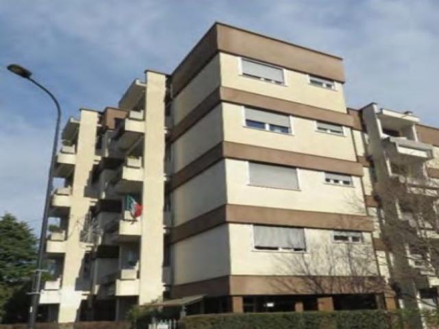 Case - Abitazione di tipo civile - via stelvio n. 1
