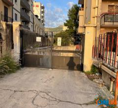 Case - Viale strasburgo - box per 2 auto.