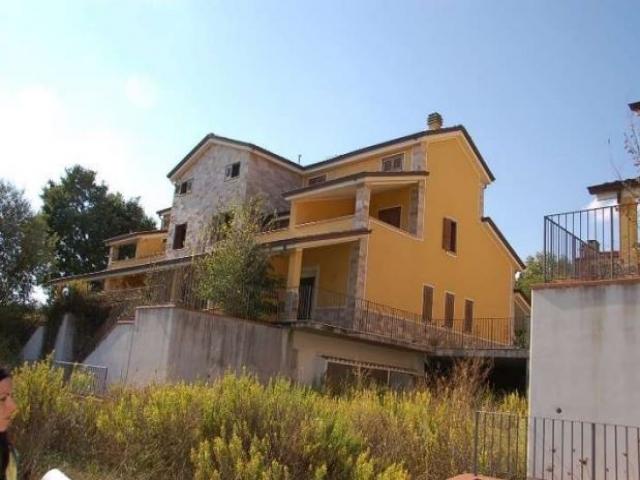 Case - Ampio complesso immobiliare in corso di costruzione