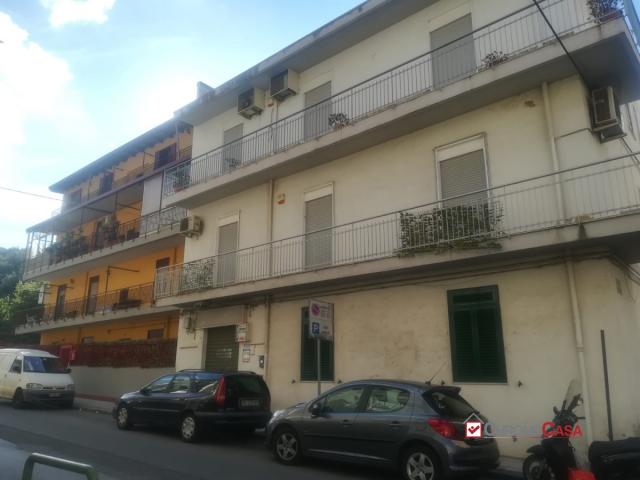 Case - Appartamento pressi svincolo me-centro rif.vs982