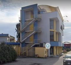 Case - Fabbricati costruiti per esigenze commerciali - via valassina 334/via lombardia 69 20035