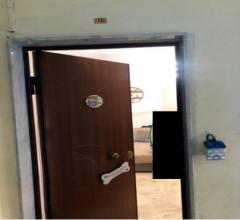 Appartamenti in Vendita - Appartamento 5 vani posto al piano sesto