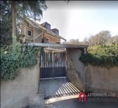 Case - Villino via della fontana corvia n° 116 roma