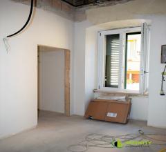 Case - Appartamento ristrutturato 80mq zona centro con terrazzo