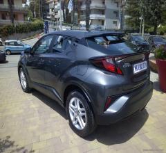 Auto - Toyota c-hr 1.8 hybrid e-cvt active