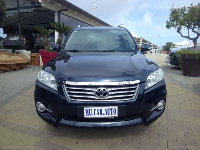 Auto - Toyota rav4 2.2 d-4d 150 cv exclusive