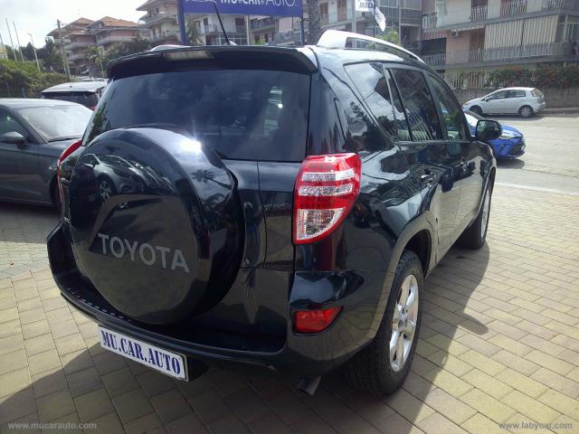 Auto - Toyota rav4 2.2 d-4d 150 cv exclusive