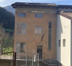 Case - Casa semindipendente con giardino e terrazzo in centro